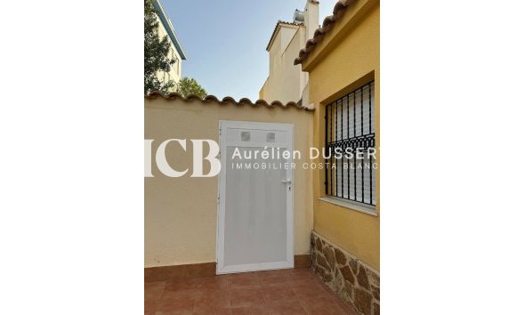 Resale - Townhouse -
Orihuela Costa - Villamartin*