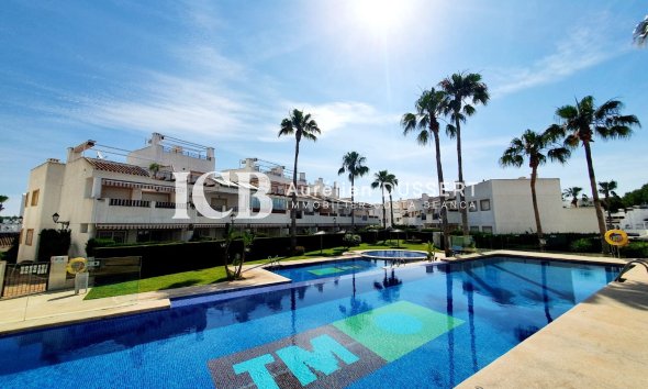 Resale - Apartment / flat -
Orihuela Costa - Villamartín