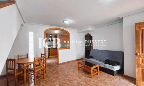 Resale - Villa -
Torrevieja - Los altos