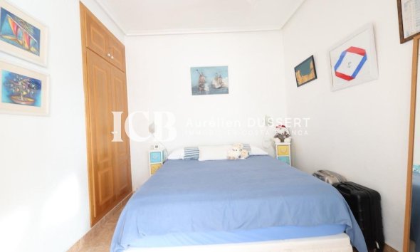 Resale - Villa -
Orihuela Costa - Playa Flamenca Norte