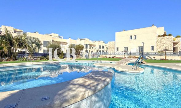 Resale - Townhouse -
Torrevieja - Aguas Nuevas