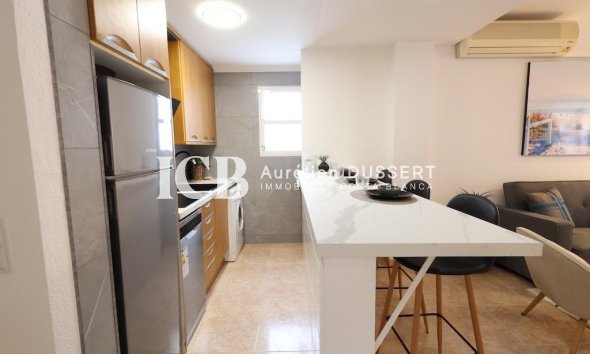 Resale - Apartment / flat -
Torrevieja - Centro