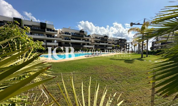 Reventa - Apartamento / piso -
Orihuela Costa - Playa Flamenca