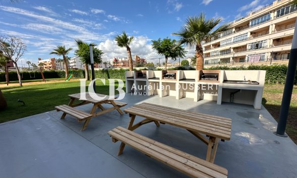 Reventa - Apartamento / piso -
Orihuela Costa - Playa Flamenca