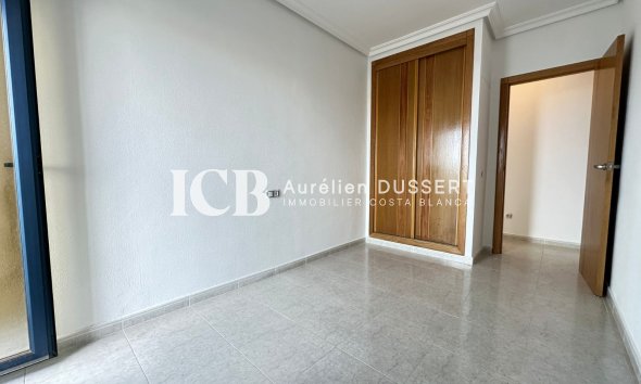 Resale - Apartment / flat -
Torrevieja - La Veleta