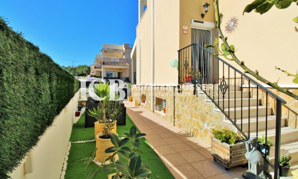 Resale - Townhouse -
San Miguel de Salinas