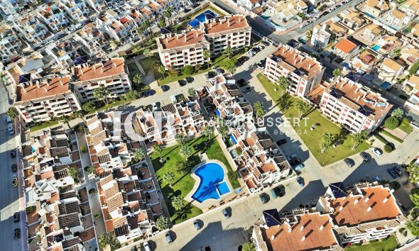 Reventa - Apartamento / piso -
Orihuela Costa - Playa Flamenca