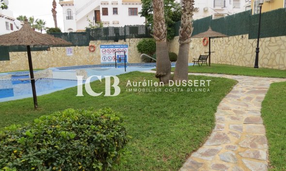 Resale - Apartment / flat -
Orihuela Costa - Villamartín