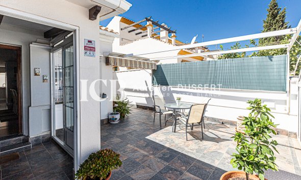 Resale - Townhouse -
Orihuela Costa - La Zenia II