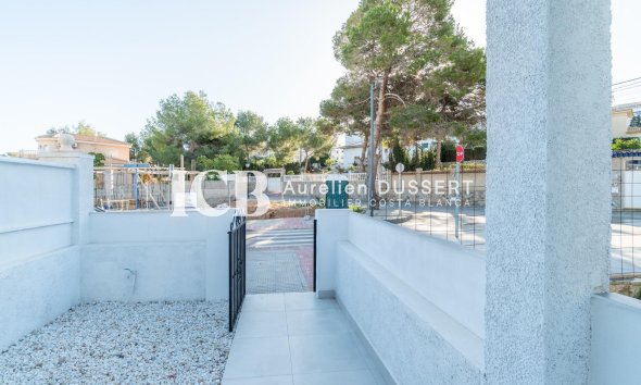 Reventa - Apartamento / piso -
Orihuela Costa - Las Filipinas