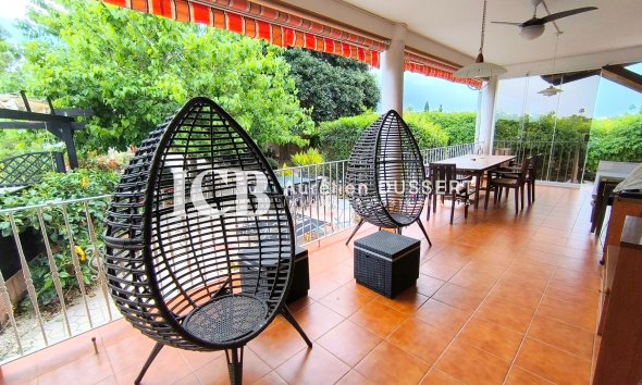 Reventa - Finca -
Orihuela Pueblo - Orihuela