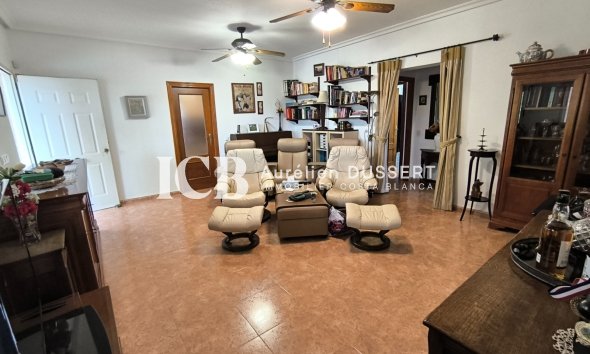 Reventa - Finca -
Orihuela Pueblo - Orihuela