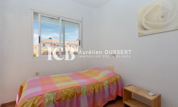 Revente - Maison mitoyenne -
Orihuela Costa - La Zenia