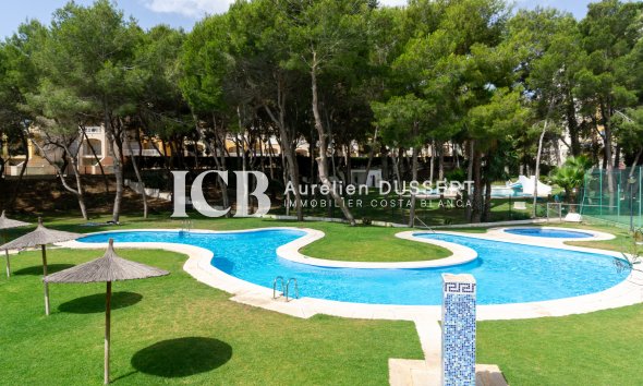 Revente - Appartement -
Orihuela Costa - Campoamor beach
