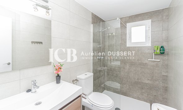 Revente - Appartement -
Orihuela Costa - Campoamor beach