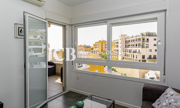 Revente - Appartement -
Orihuela Costa - Campoamor beach