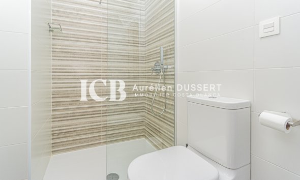 Revente - Appartement -
Orihuela Costa - Campoamor beach