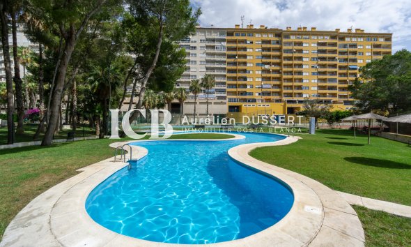 Revente - Appartement -
Orihuela Costa - Campoamor beach