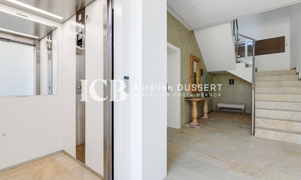 Reventa - Apartamento / piso -
Las Colinas Golf