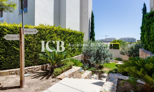 Reventa - Apartamento / piso -
Las Colinas Golf