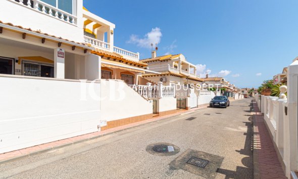 Revente - Maison mitoyenne -
Los Altos - Torrevieja