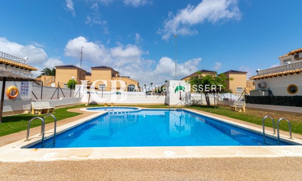 Revente - Maison mitoyenne -
Los Altos - Torrevieja
