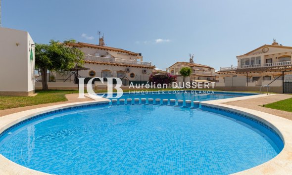 Revente - Maison mitoyenne -
Los Altos - Torrevieja