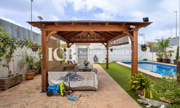 Revente - Maison individuelle -
Los Montesinos - La Herrada