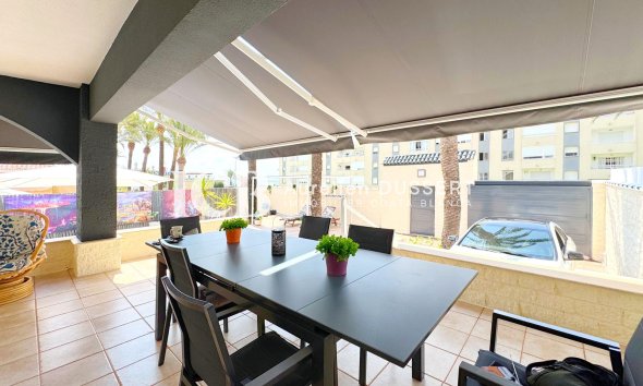 Revente - Maison individuelle -
Punta Prima - Torrevieja