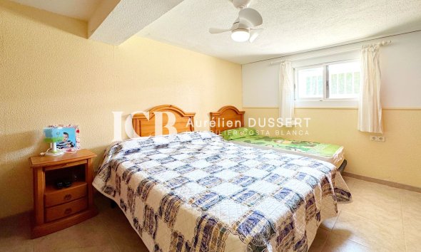 Revente - Maison individuelle -
Punta Prima - Torrevieja