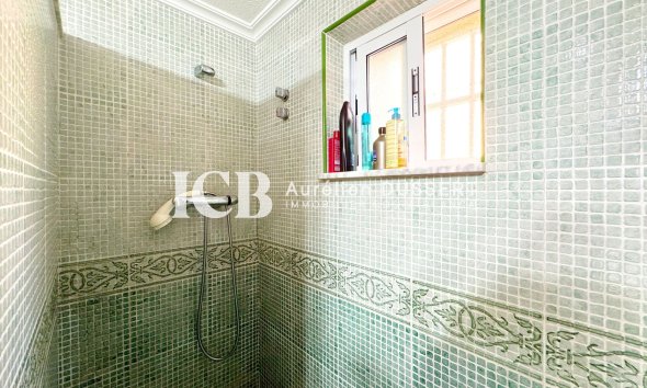 Revente - Maison individuelle -
Punta Prima - Torrevieja