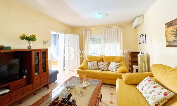 Revente - Maison individuelle -
Punta Prima - Torrevieja