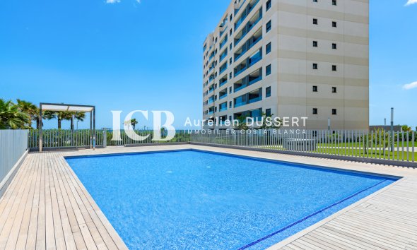 Revente - Appartement -
Punta Prima - Torrevieja