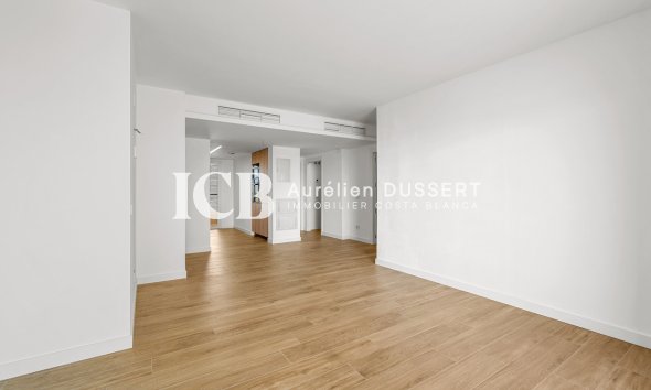 Revente - Appartement -
Punta Prima - Torrevieja