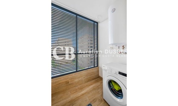 Revente - Appartement -
Punta Prima - Torrevieja