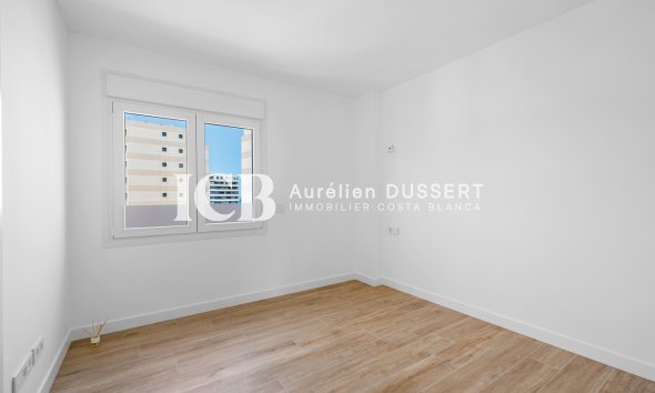 Revente - Appartement -
Punta Prima - Torrevieja