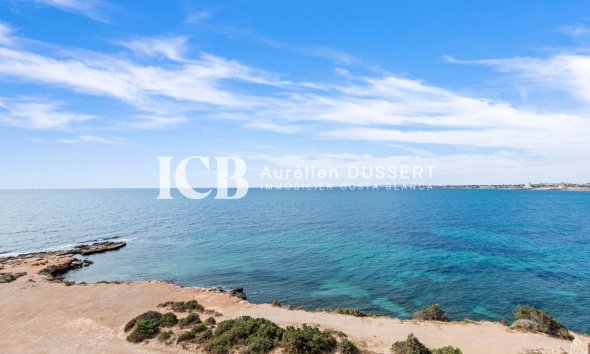 Revente - Appartement -
Punta Prima - Torrevieja