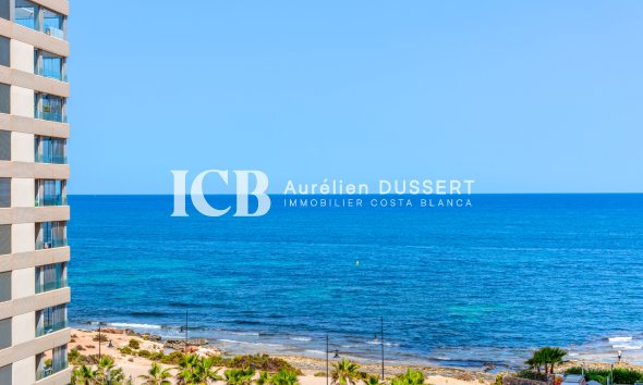 Revente - Appartement -
Punta Prima - Torrevieja