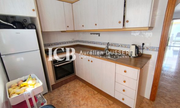 Revente - Maison mitoyenne -
Algorfa