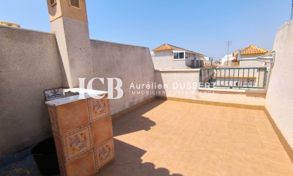 Revente - Maison mitoyenne -
Algorfa