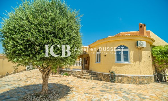 Revente - Villa -
Torrevieja - La Siesta