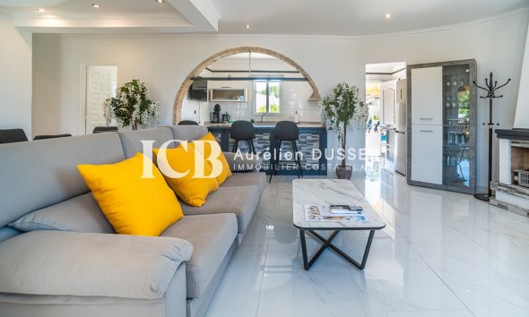 Revente - Villa -
Torrevieja - La Siesta