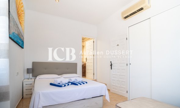 Revente - Villa -
Torrevieja - La Siesta