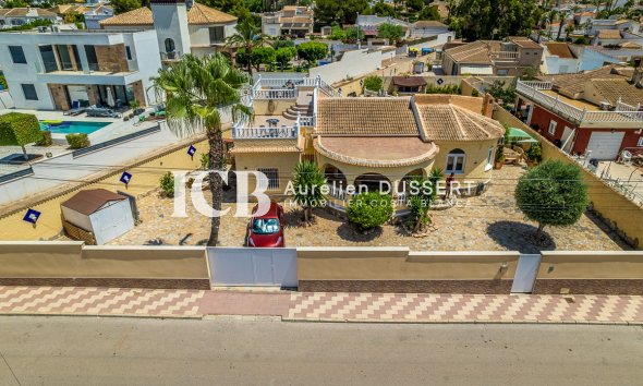 Revente - Villa -
Torrevieja - La Siesta
