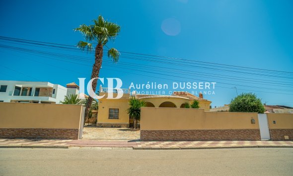 Revente - Villa -
Torrevieja - La Siesta