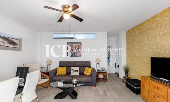 Revente - Appartement -
Torrevieja - Playa del cura