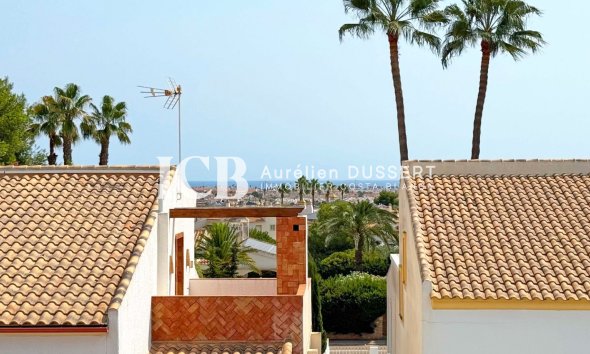 Revente - Maison individuelle -
Orihuela Costa - Villamartín