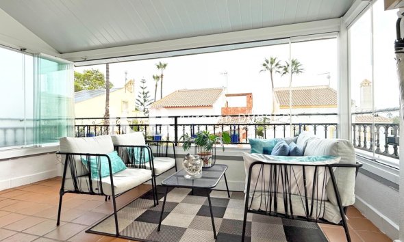 Revente - Maison individuelle -
Orihuela Costa - Villamartín