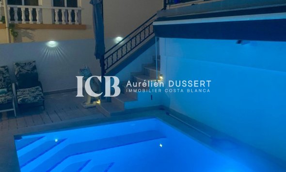 Revente - Maison individuelle -
Orihuela Costa - Villamartín