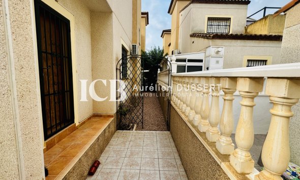 Resale - Detached house -
Algorfa